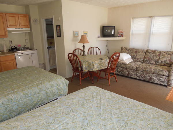 Studio (Sleeps six) Photo 2